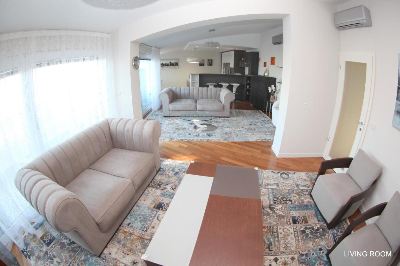 Luxury Marina View Apartment Izola Exterior foto