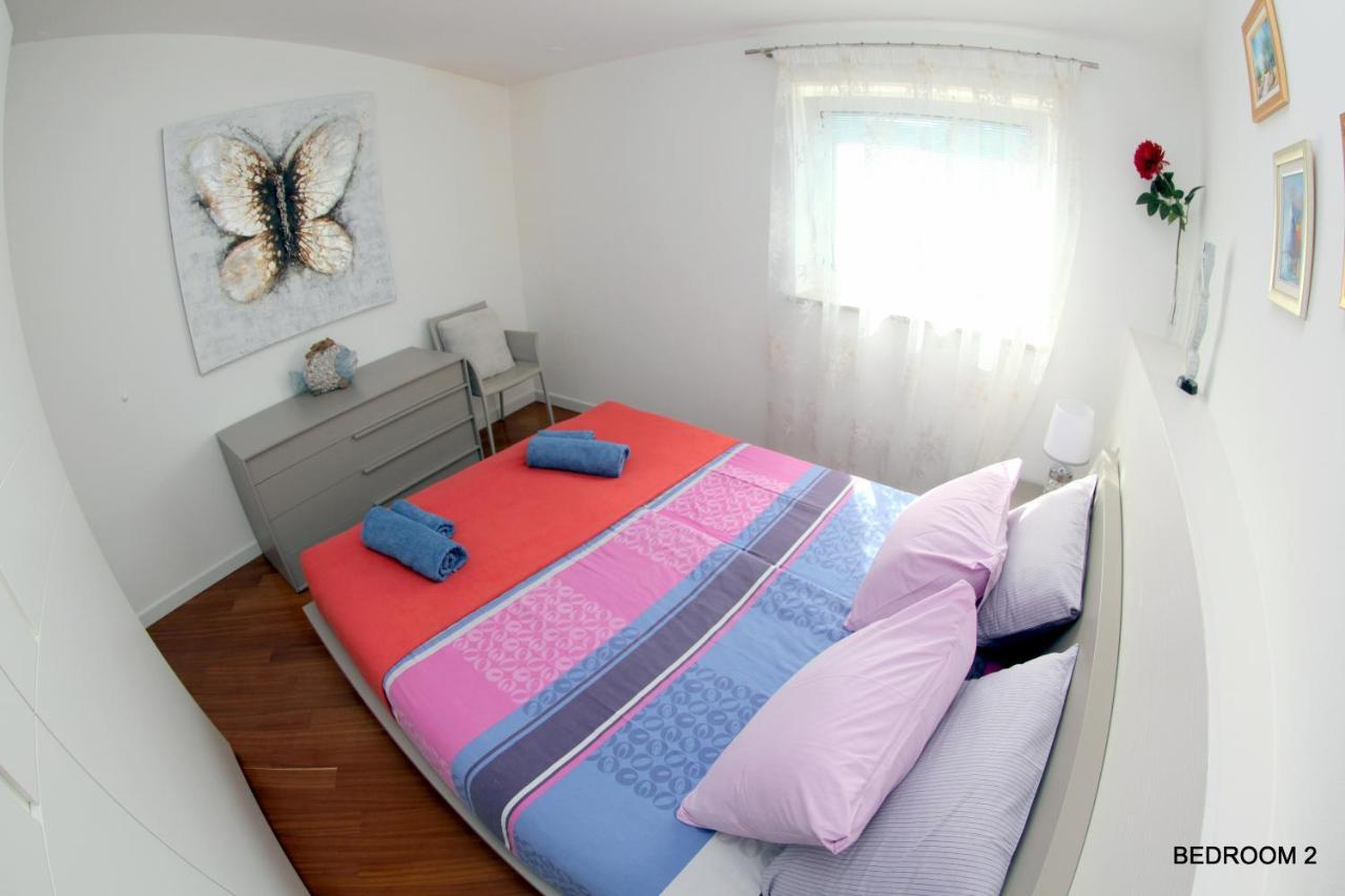 Luxury Marina View Apartment Izola Exterior foto