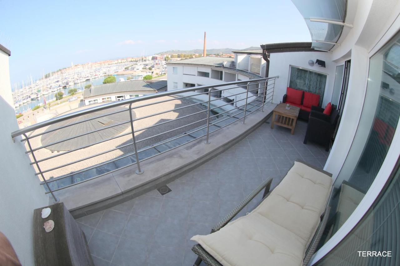 Luxury Marina View Apartment Izola Exterior foto