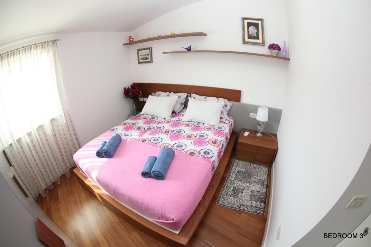 Luxury Marina View Apartment Izola Exterior foto