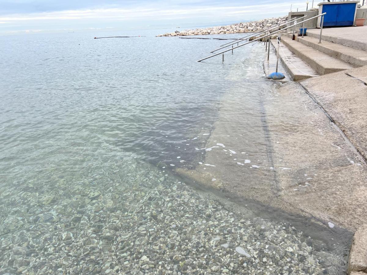 Luxury Marina View Apartment Izola Exterior foto